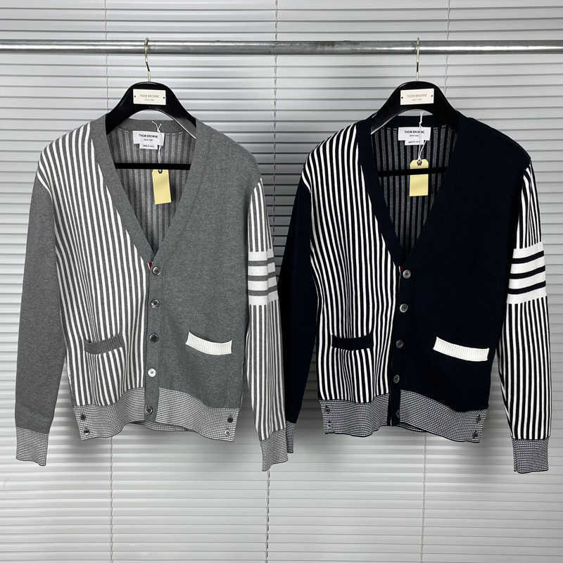 New 2022 Fashion Tb Thom Brand Sweaters Men Slim V-neck Cardigans Clothing Patchwork Striped Wool Cotton Spring Autumn Casual Coat, Blue
New 2022 Fashion Tb Thom Brand Sweaters Men Slim V-neck Cardigans Clothing Patchwork Striped Wool Cotton Spring Autumn Casual Coat, Blue