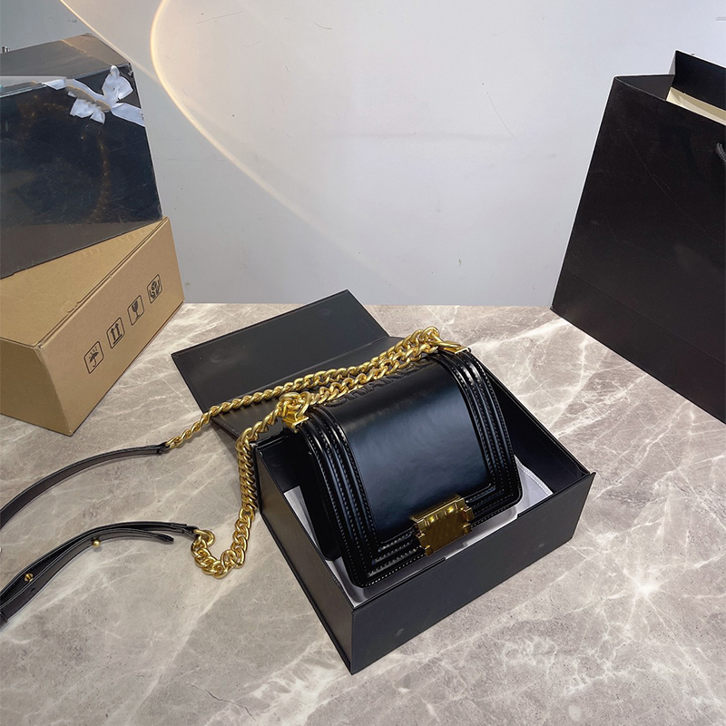 top fashion women's designer bag luxury shoulder bags genuine leather classic 2022 new mini boy wallet handbags custom brand gold chain, Black
top fashion women's designer bag luxury shoulder bags genuine leather classic 2022 new mini boy wallet handbags custom brand gold chain, Black