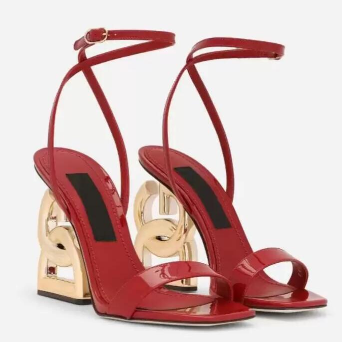 Summer fashion sandals patent leather sequins gold horseshoe heels with ankle buckle elegant ladies fashion wedding evening dress party
Summer fashion sandals patent leather sequins gold horseshoe heels with ankle buckle elegant ladies fashion wedding evening dress party