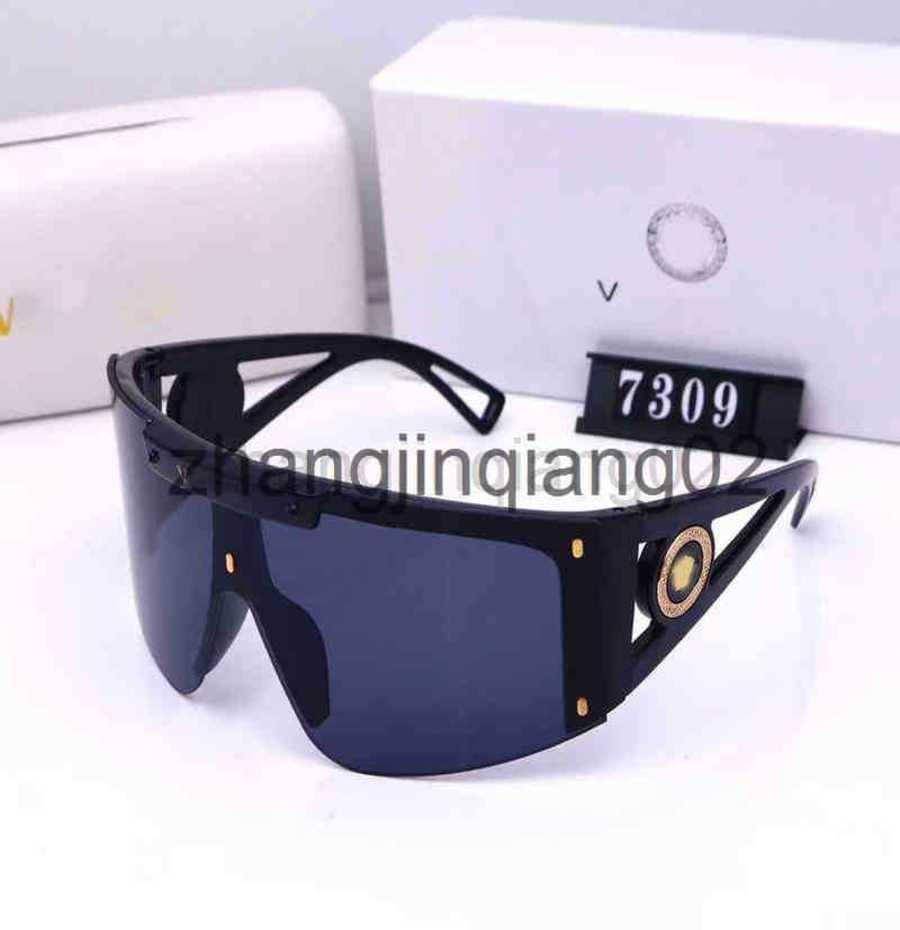 Designer Versage Sunglasses for Men Woman Cycle Luxurious Fashion Sport European And American New High Value Travel Cycling Summer Glasses
Designer Versage Sunglasses for Men Woman Cycle Luxurious Fashion Sport European And American New High Value Travel Cycling Summer Glasses