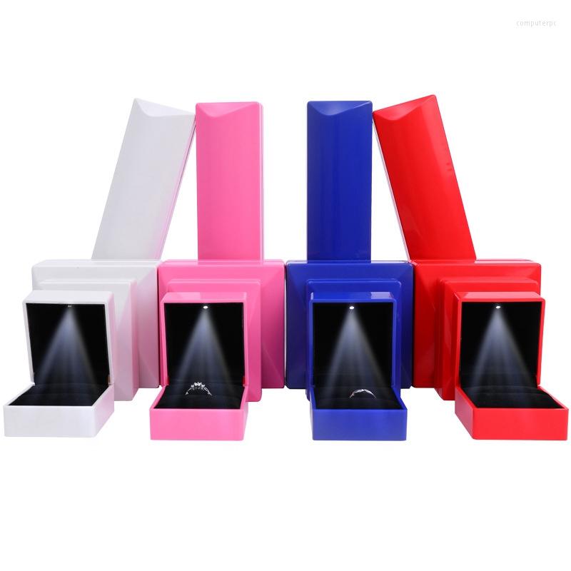 Jewelry Pouches Selling Fashion LED Lighted Ring Pendant Bangle Bracelet Box For Wedding Jewellery Festival Display Gift Case
Jewelry Pouches Selling Fashion LED Lighted Ring Pendant Bangle Bracelet Box For Wedding Jewellery Festival Display Gift Case