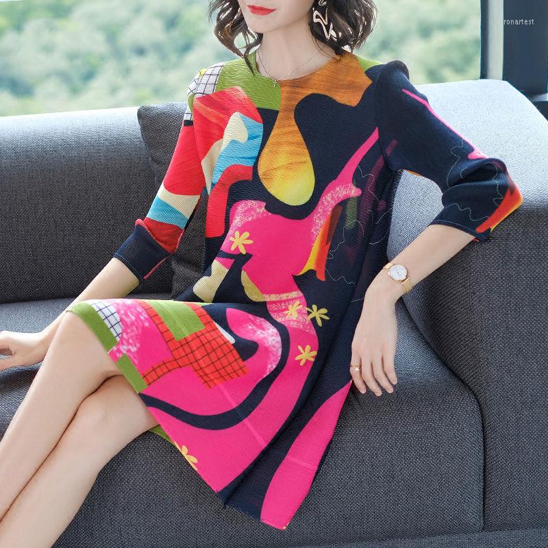 Casual Dresses Women Dress 2022 Autumn Fashion Temperament OL Commuter Loose Large Size One Fold A Word Skirt Print Bottom Female, Red
Casual Dresses Women Dress 2022 Autumn Fashion Temperament OL Commuter Loose Large Size One Fold A Word Skirt Print Bottom Female, Red