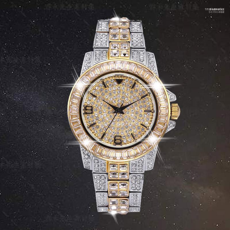 Wristwatches CZ Bling Diamond Men's Watch Role 18k Gold Plated Ice Out Quartz Iced Wrist Watches For Men Male Waterproof Wristwatch, B with box
Wristwatches CZ Bling Diamond Men's Watch Role 18k Gold Plated Ice Out Quartz Iced Wrist Watches For Men Male Waterproof Wristwatch, B with box