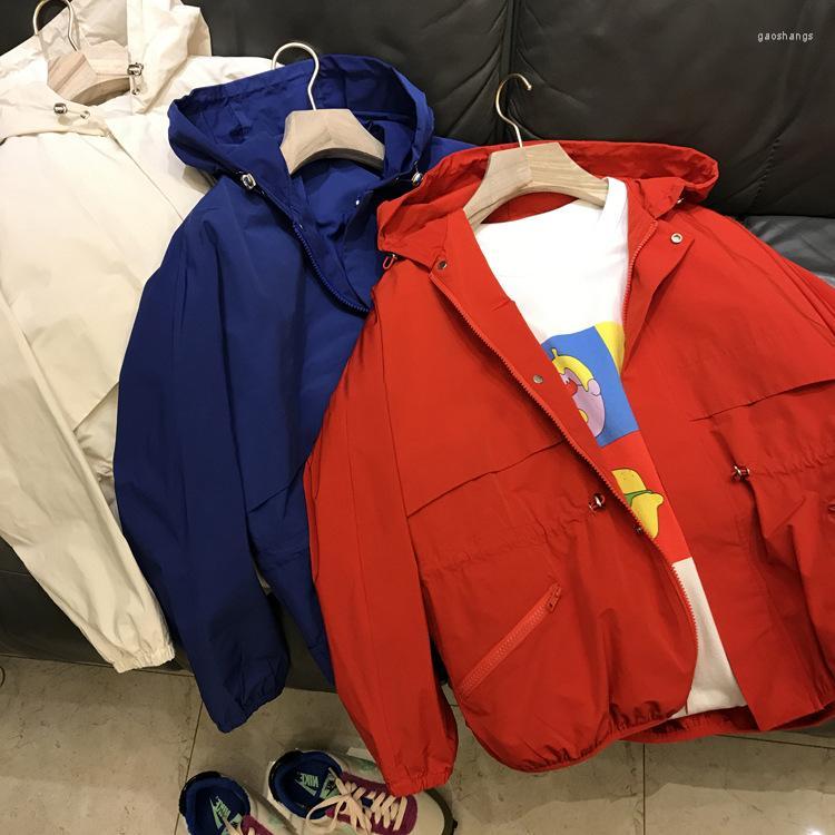 Women's Trench Coats The Little Windbreaker Is Also My Favorite Piece In Spring. It's A Casual Hooded Jacket With Loose Profile, Red
Women's Trench Coats The Little Windbreaker Is Also My Favorite Piece In Spring. It's A Casual Hooded Jacket With Loose Profile, Red
