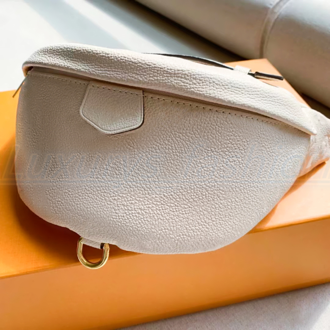 Luxurys designer M43644 M44812 Clutch Bag famous Women handbags fashion Tote single canvas wholesale Crossbody Genuine Leather belt waist bum chest strap Shoulder, Customize 
Luxurys designer M43644 M44812 Clutch Bag famous Women handbags fashion Tote single canvas wholesale Crossbody Genuine Leather belt waist bum chest strap Shoulder, Customize