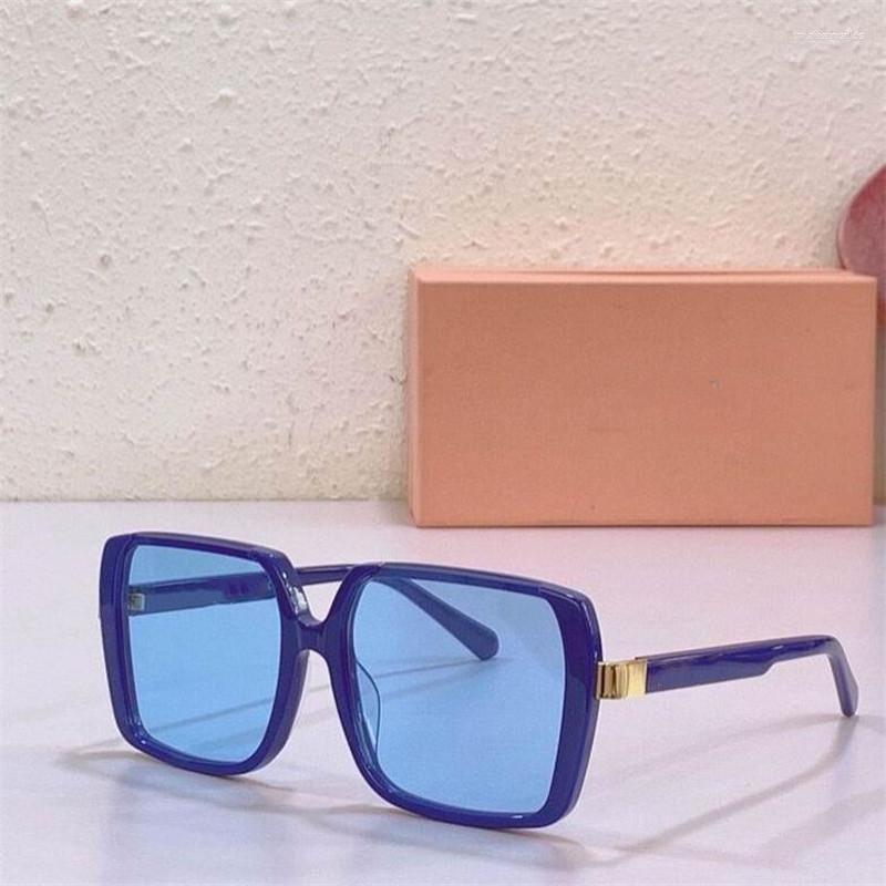 Sunglasses Men's And Women's Style Luxury Classic Fashion Big Frame Outdoor Travel Driving Radiation Shading GlassesSunglassesSungla
Sunglasses Men's And Women's Style Luxury Classic Fashion Big Frame Outdoor Travel Driving Radiation Shading GlassesSunglassesSungla