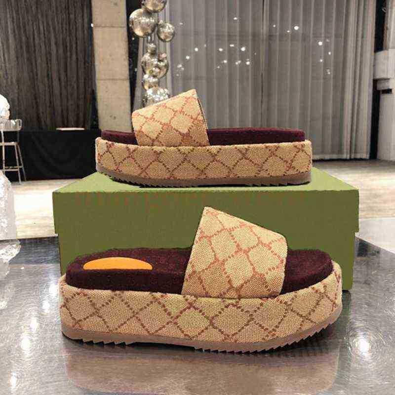 2022 Womens Platform Sandals Fashion Slipper Embroidered Canvas Designer Slides Slip on Slippers Girls 60mm Covered with Box and Dust, Separate
2022 Womens Platform Sandals Fashion Slipper Embroidered Canvas Designer Slides Slip on Slippers Girls 60mm Covered with Box and Dust, Separate