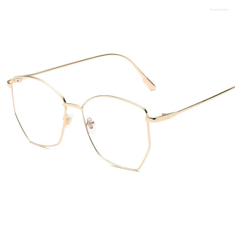 Sunglasses Frames Fashion Retro Vintage Reading Eyewear Women Metal Glasses Frame Ladies Shield Clear Lens Leisure GlassesFashion
Sunglasses Frames Fashion Retro Vintage Reading Eyewear Women Metal Glasses Frame Ladies Shield Clear Lens Leisure GlassesFashion