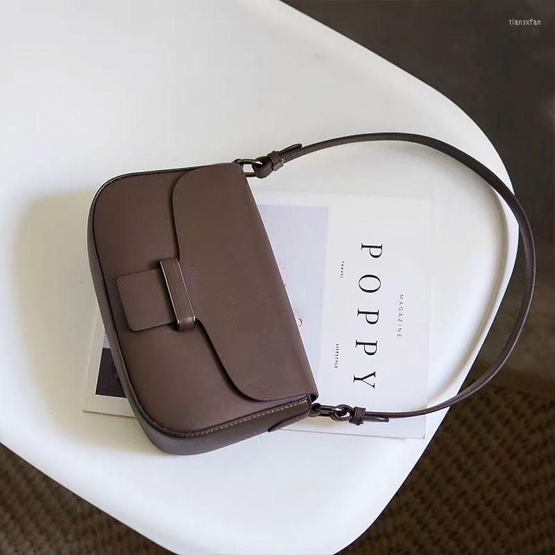 Evening Bags High-quality Genuine Leather Saddle For Women 2022 Luxurious Design And Stylish Appearance Women's Bag Handbags, Khaki
Evening Bags High-quality Genuine Leather Saddle For Women 2022 Luxurious Design And Stylish Appearance Women's Bag Handbags, Khaki