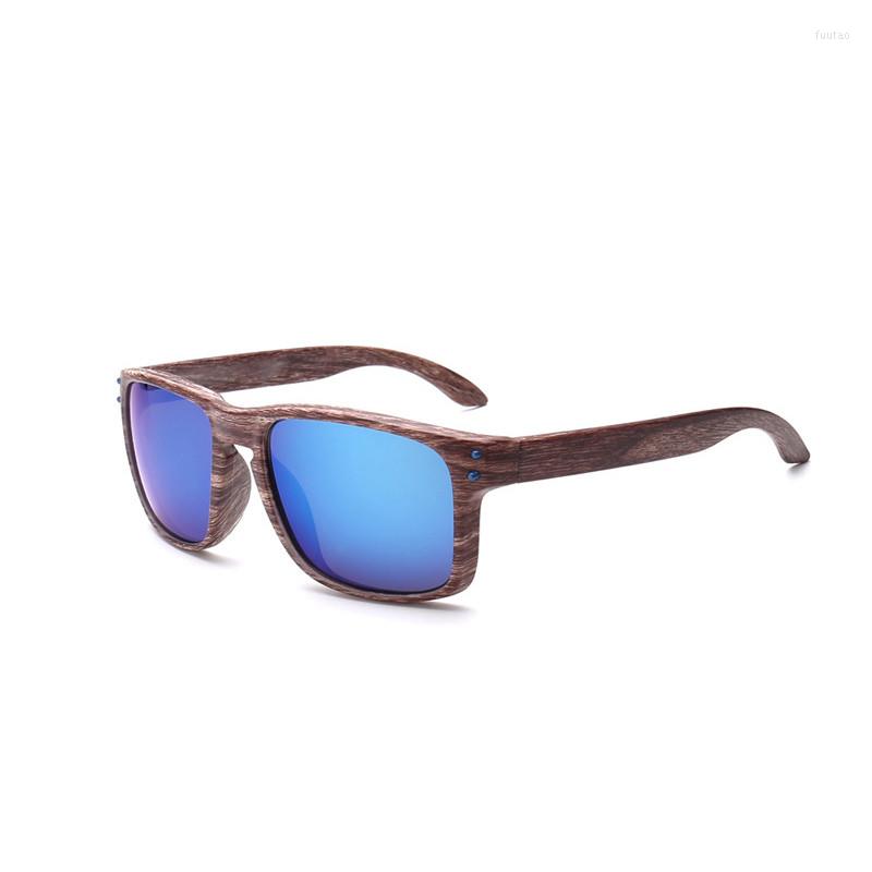 Sunglasses 2022 Men Women Sports Eyewear Rivets Wood Grain Fashion Vintage Goggles Outdoor Driving UV400
Sunglasses 2022 Men Women Sports Eyewear Rivets Wood Grain Fashion Vintage Goggles Outdoor Driving UV400
