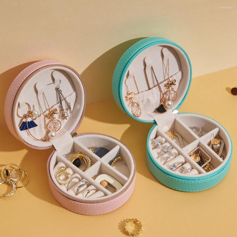 Jewelry Pouches Women Box Storage Case Waterproof Portable Lightweight Exquisite Round Shape Holder Bag
Jewelry Pouches Women Box Storage Case Waterproof Portable Lightweight Exquisite Round Shape Holder Bag