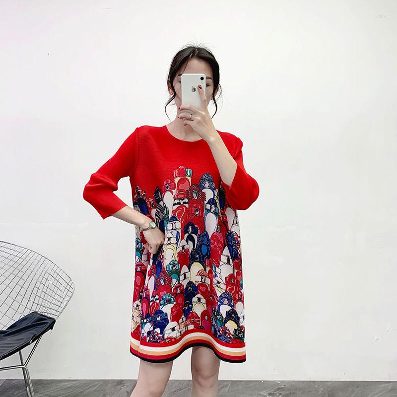 Casual Dresses Ocean Generous Age-age Fold Dress Skirt 2022 Spring And Summer European American Fashion Printing Thin Straight, Pink
Casual Dresses Ocean Generous Age-age Fold Dress Skirt 2022 Spring And Summer European American Fashion Printing Thin Straight, Pink