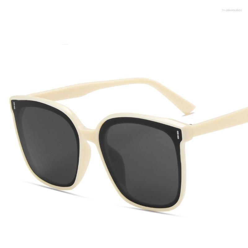 Sunglasses Oversized Shades Women Big Frame Vintage Retro Glasses Female Unisex Oculos Feminino Black Fashion Square GlassesSunglasses
Sunglasses Oversized Shades Women Big Frame Vintage Retro Glasses Female Unisex Oculos Feminino Black Fashion Square GlassesSunglasses