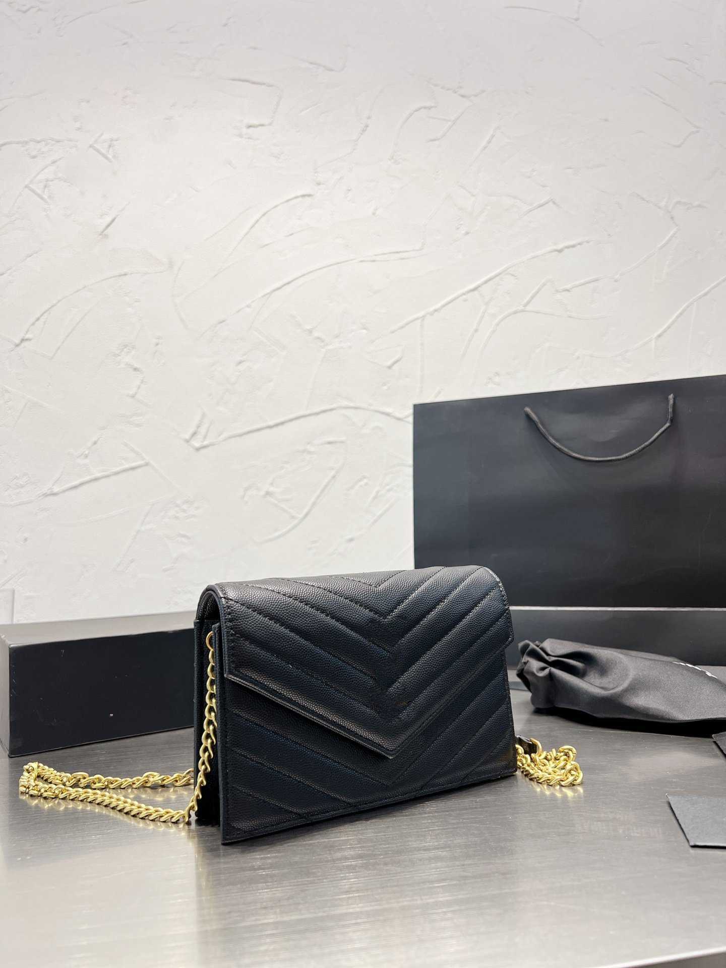 SL Entry Classic Envelope Bag Small Medium Optional Designer Bags Shoulder Hand Luxurious Fashion, Do not buy this option
SL Entry Classic Envelope Bag Small Medium Optional Designer Bags Shoulder Hand Luxurious Fashion, Do not buy this option