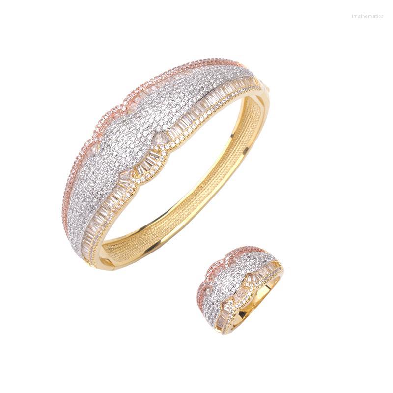 Bangle Luxury Fashion Multi-color Large Model Bracelet With Ring Copper Full Zircon Jewelry Dubai Wedding Women's Gift B1133Bangle
Bangle Luxury Fashion Multi-color Large Model Bracelet With Ring Copper Full Zircon Jewelry Dubai Wedding Women's Gift B1133Bangle