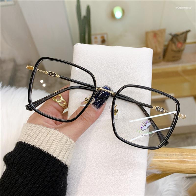 Sunglasses Anti Blue Light Glasses Men/Women Oversized Alloy Frame Retro Eyeglasses Transparent Clear LensBlue Blocking EyewearSunglasses
Sunglasses Anti Blue Light Glasses Men/Women Oversized Alloy Frame Retro Eyeglasses Transparent Clear LensBlue Blocking EyewearSunglasses