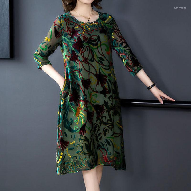 Casual Dresses Vintage Round Neck Appliques Ladies Loose 2022 Spring Summer Fashion Elegant 3/4 Sleeve Midi Dress For Female, Green
Casual Dresses Vintage Round Neck Appliques Ladies Loose 2022 Spring Summer Fashion Elegant 3/4 Sleeve Midi Dress For Female, Green