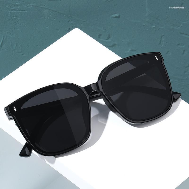 Sunglasses Fashion Oversized Frame Sunshade Anti-UV Glasses HD Lenses Design Vintage Square EyewearSunglassesSunglasses
Sunglasses Fashion Oversized Frame Sunshade Anti-UV Glasses HD Lenses Design Vintage Square EyewearSunglassesSunglasses