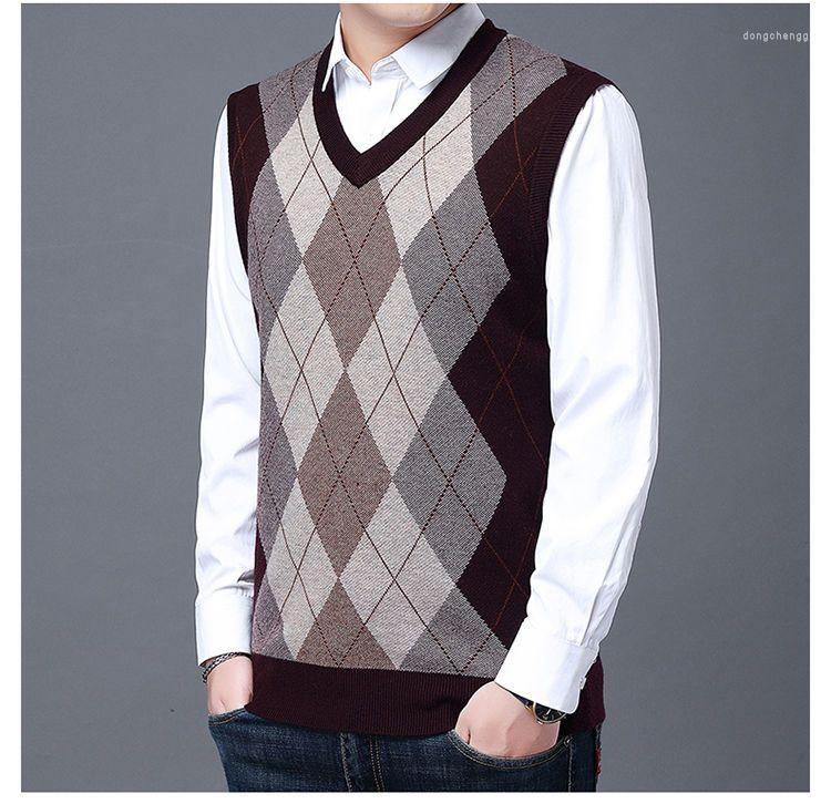 Men's Vests Autumn And Winter Fashion Brand Pullover Sweater V Neck Knit Vest Men Sleeveless Casual Top Quality Clothing Z30, Jiuhongse
Men's Vests Autumn And Winter Fashion Brand Pullover Sweater V Neck Knit Vest Men Sleeveless Casual Top Quality Clothing Z30, Jiuhongse