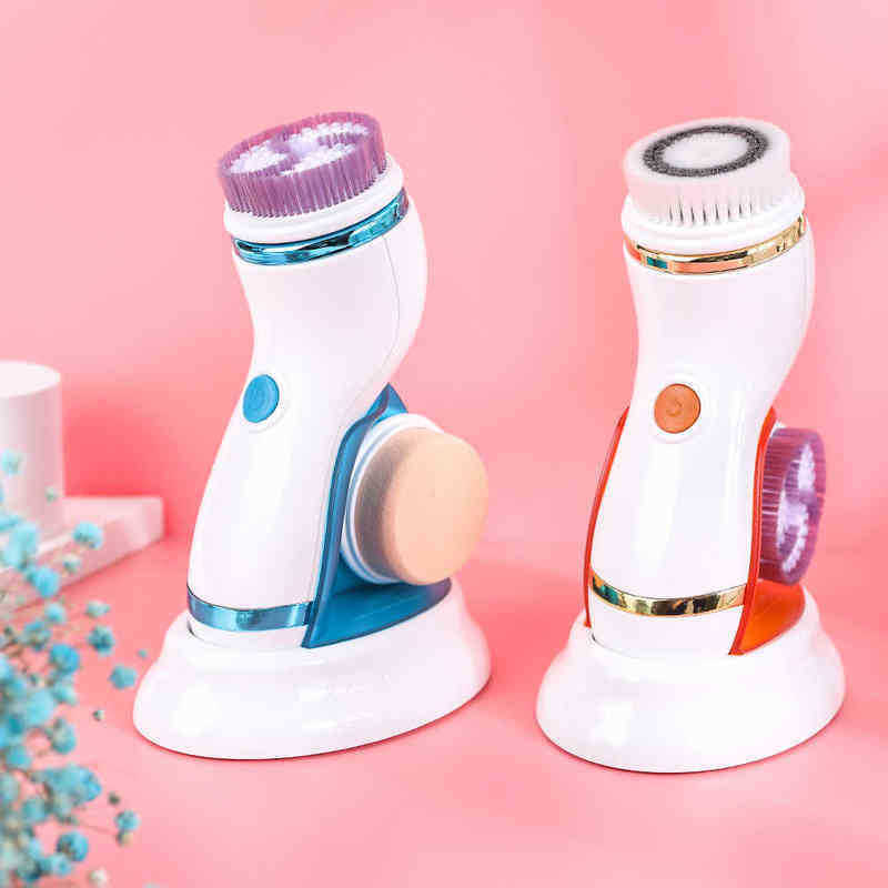 4 In1 Silicone Facial Cleansing Brush Electric Waterproof Face Cleaner Blackhead Removal Acne Pore Clean Portable Deep Cleaning 220516