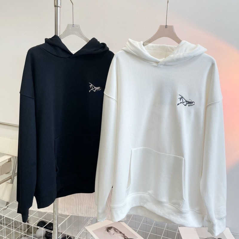 Arc men' sweater designer sport swear autumn outdoor loose lovers long sleeved casual sports hooded pullover sweaters embroidered women' coat, White
Arc men' sweater designer sport swear autumn outdoor loose lovers long sleeved casual sports hooded pullover sweaters embroidered women' coat, White