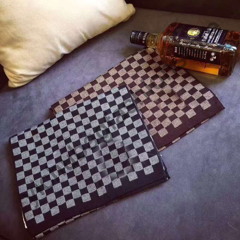 Men Autumn Winter Plaid V Scarf Slim Neckerchief Soft Brown Black Warm Cashmere Ins Neck Pashmina Shawl 2022
Men Autumn Winter Plaid V Scarf Slim Neckerchief Soft Brown Black Warm Cashmere Ins Neck Pashmina Shawl 2022