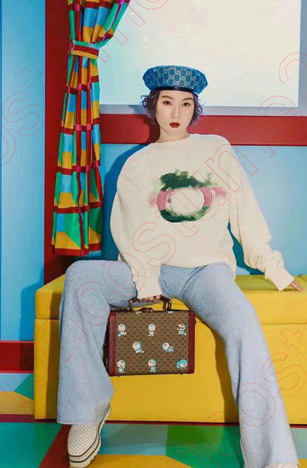 Men cotton jersey sweatshirt with sequins vintage embroidered sweatshirt women oversized sweatshirts lover harajuku v-neck long sleeve college pullover tops
Men cotton jersey sweatshirt with sequins vintage embroidered sweatshirt women oversized sweatshirts lover harajuku v-neck long sleeve college pullover tops