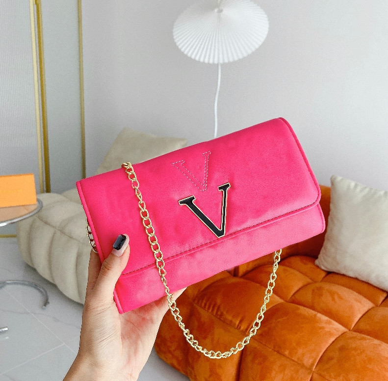 High Quality Luxurys designers Fashion womens Shoulder Bags Handbags wallet Clutch Totes portable CrossBody messenger Handbag ladies purses with box, Green
High Quality Luxurys designers Fashion womens Shoulder Bags Handbags wallet Clutch Totes portable CrossBody messenger Handbag ladies purses with box, Green