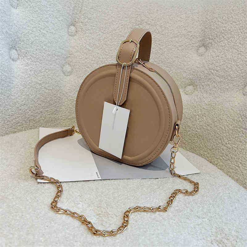 Crossbody Bag Shoulder Bag Designer Tote Bags New Women Small Round Handbag Luxury Leather Portable Lady Wallet 221004, Red
Crossbody Bag Shoulder Bag Designer Tote Bags New Women Small Round Handbag Luxury Leather Portable Lady Wallet 221004, Red