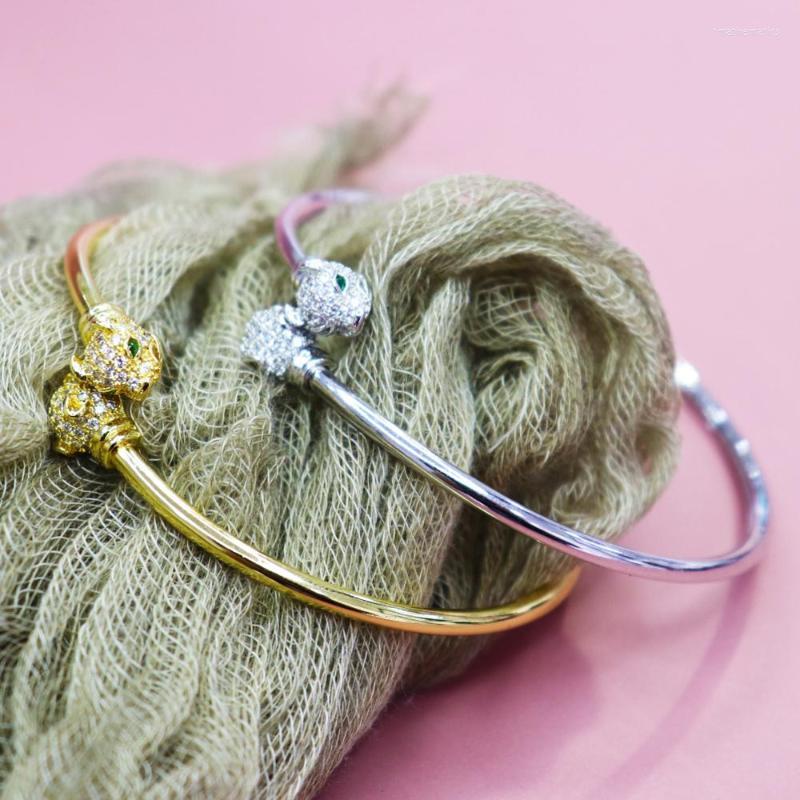 Bangle Fashion Classic Copper Fool Zircon Leopard Head Bracelet A Selling European And Asian Jewelry Party Girl Gift B0888Bangle
Bangle Fashion Classic Copper Fool Zircon Leopard Head Bracelet A Selling European And Asian Jewelry Party Girl Gift B0888Bangle