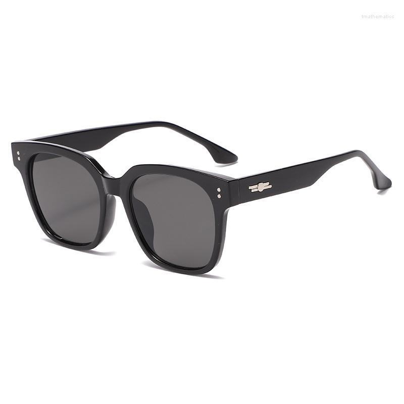 Sunglasses Vintage Square Men Frame Women Sun Glasses Black Fashion Gradient Female Oculos Uv400SunglassesSunglasses
Sunglasses Vintage Square Men Frame Women Sun Glasses Black Fashion Gradient Female Oculos Uv400SunglassesSunglasses