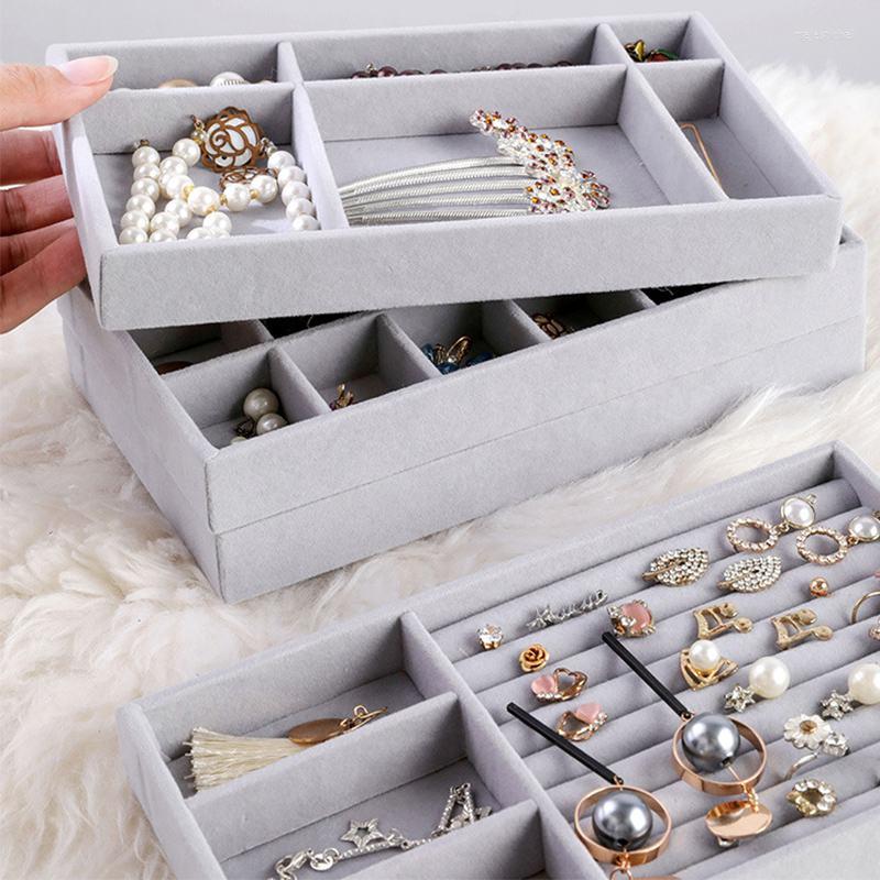 Jewelry Pouches 13 Styles Velvet Display Organizer Tray Holder Necklace Earrings Bangle Storage Box Showcase Stand
Jewelry Pouches 13 Styles Velvet Display Organizer Tray Holder Necklace Earrings Bangle Storage Box Showcase Stand
