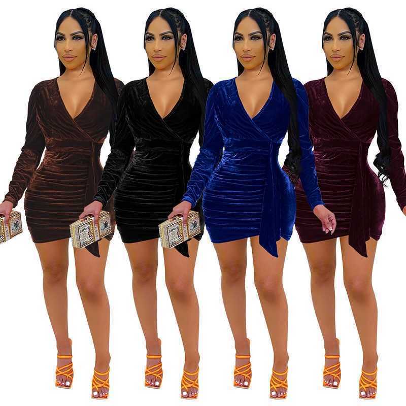 Women' Clothing Evening Dress Solid Gold Velvet Pleated Sexy Deep V-Neck Hip Wrap Nightclub Dresses Long Sleeve Party Skirt, H0239 colorful blue
Women' Clothing Evening Dress Solid Gold Velvet Pleated Sexy Deep V-Neck Hip Wrap Nightclub Dresses Long Sleeve Party Skirt, H0239 colorful blue