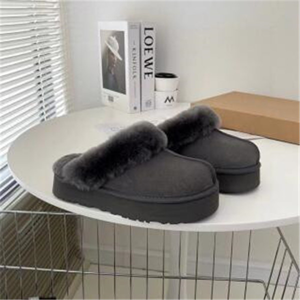 women Australia disquette classic slippers slides Full Fur winter snow Warm Boots Snow Boot fashion platform Slipper sandals Us4-12, Grey
women Australia disquette classic slippers slides Full Fur winter snow Warm Boots Snow Boot fashion platform Slipper sandals Us4-12, Grey