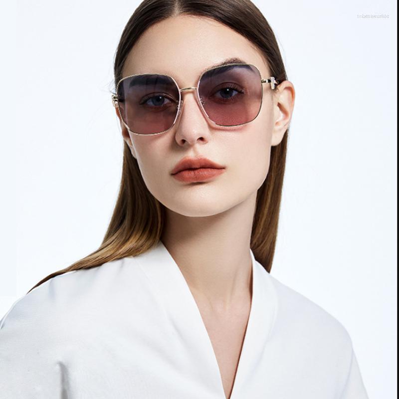 Sunglasses Square For Women Brand Designer Fashion Sun Glasses Female Polarized Metal Curved TemplesSunglasses
Sunglasses Square For Women Brand Designer Fashion Sun Glasses Female Polarized Metal Curved TemplesSunglasses