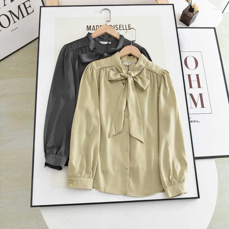 Women' T Shirts 2022 Autumn Simple Shirt Women Elegant And Intellectual Temperament Commuter Floating Collar Design Sense Satin, Gray
Women' T Shirts 2022 Autumn Simple Shirt Women Elegant And Intellectual Temperament Commuter Floating Collar Design Sense Satin, Gray
