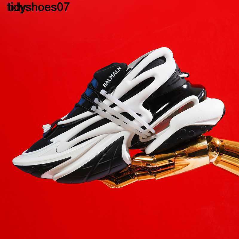 men's and women's couple shoes Tiktok Balmas fashion sneakers spaceship thick soled daddy fashion sports shoes, Black
men's and women's couple shoes Tiktok Balmas fashion sneakers spaceship thick soled daddy fashion sports shoes, Black