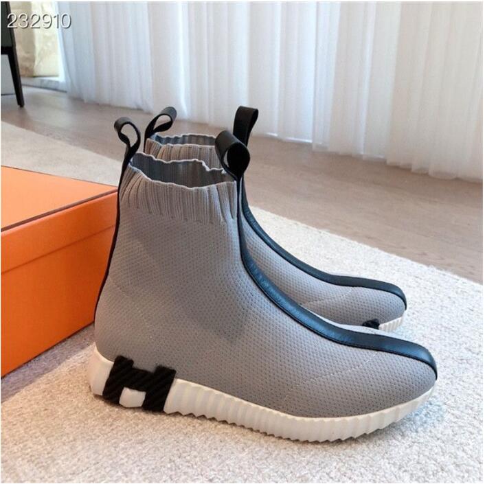 2022 Lovers Classic Socks Boots Casual White Shoes Color Contrast Knitted Breathable Sneakers
2022 Lovers Classic Socks Boots Casual White Shoes Color Contrast Knitted Breathable Sneakers