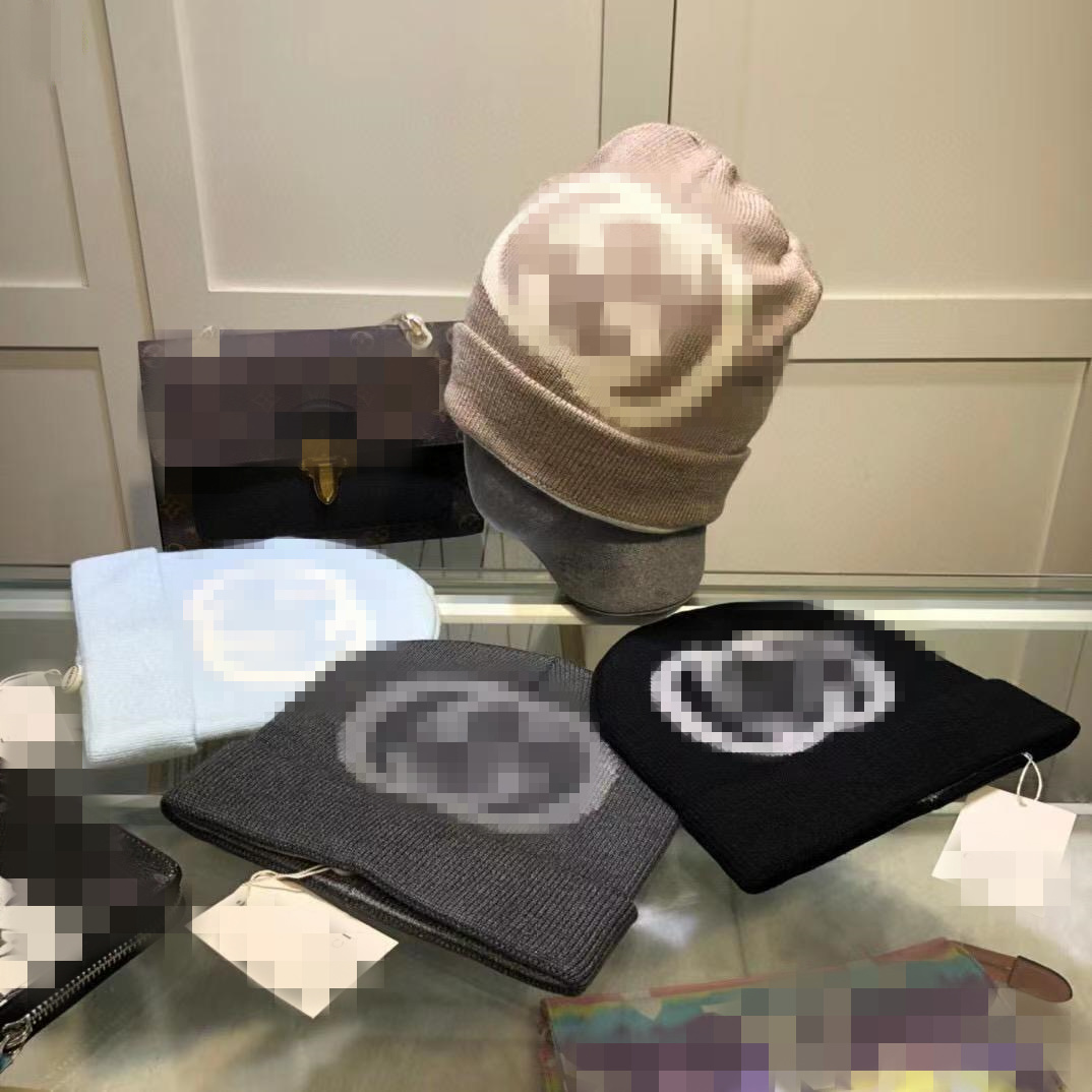 2022 Winter Desingers G Luxurys Beanie Warm Knitted Cap Ear Protection Casual Temperament Cold Cap Ski Caps Europe option to choose very nice
2022 Winter Desingers G Luxurys Beanie Warm Knitted Cap Ear Protection Casual Temperament Cold Cap Ski Caps Europe option to choose very nice