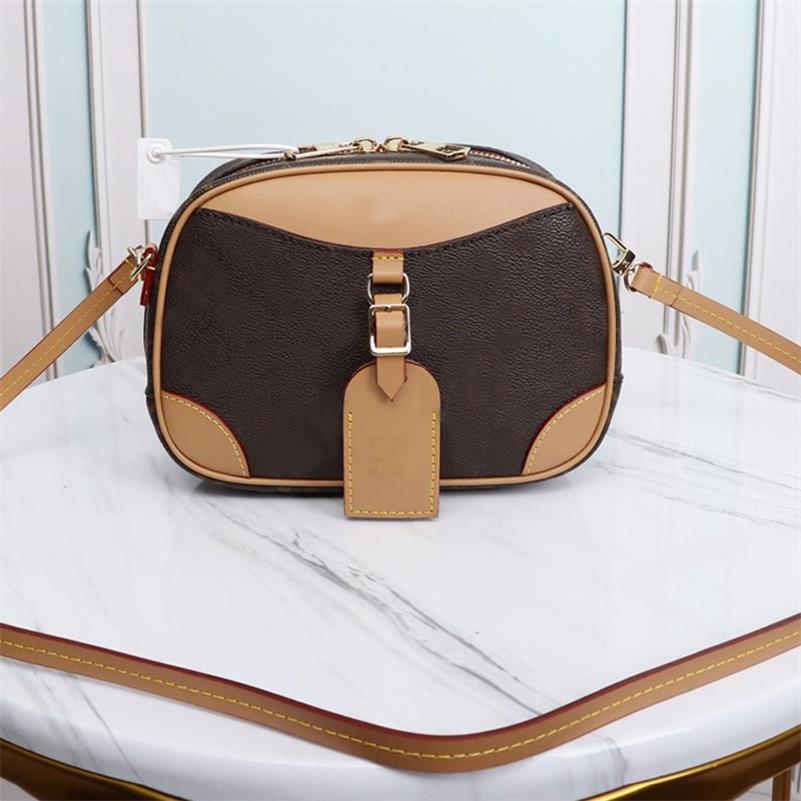 Mini Handbag Single Shouler Bag Genuine Leather Crossbody Bags Old Flower Camera Bag Luggage Wallet Name, Brown
Mini Handbag Single Shouler Bag Genuine Leather Crossbody Bags Old Flower Camera Bag Luggage Wallet Name, Brown
