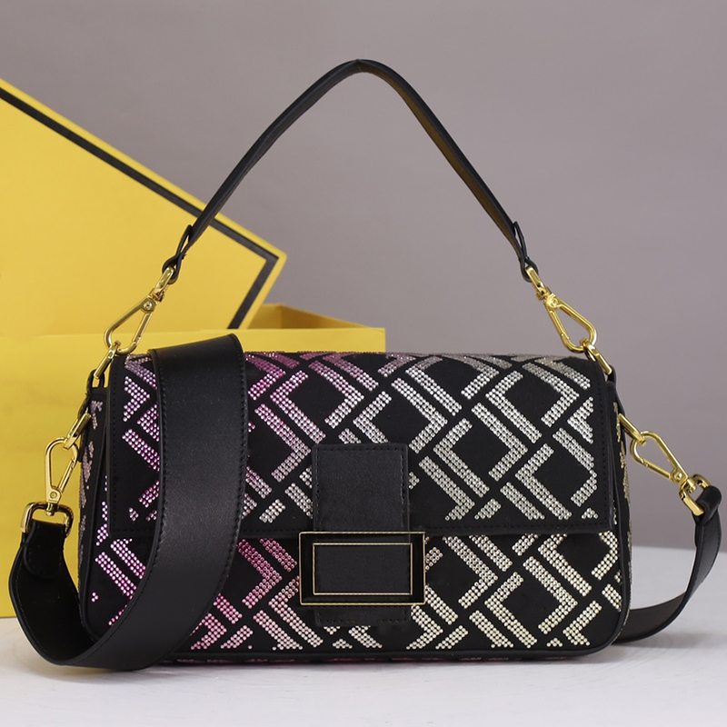 Designer bag lady's crossbody bag Classic luxury handbag Women's Composite tote 2022 New textured clutch single shoulder purse, Black
Designer bag lady's crossbody bag Classic luxury handbag Women's Composite tote 2022 New textured clutch single shoulder purse, Black