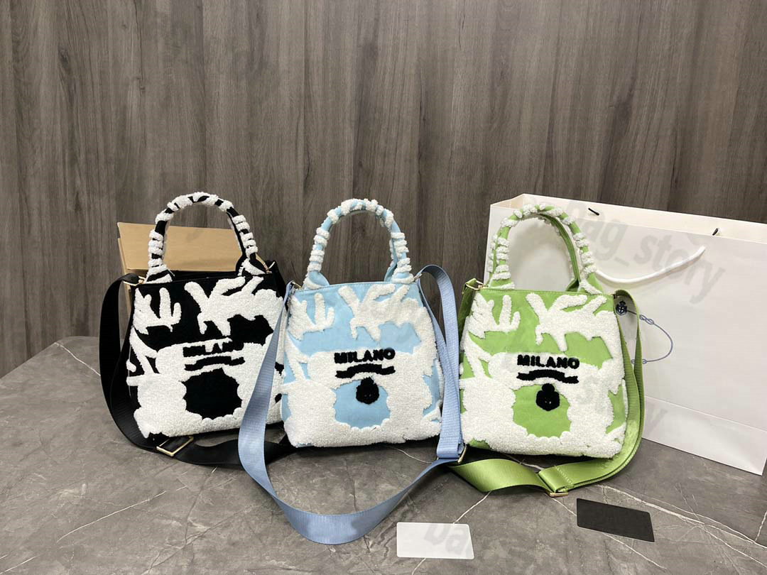 Drill Embroidered Bag Women Designer Handbag Terrycloth Floral Pattern Sky Blue Tote Detachable Adjustable Strap Shoulderbag Lady Shopping Hobo Croo Body
Drill Embroidered Bag Women Designer Handbag Terrycloth Floral Pattern Sky Blue Tote Detachable Adjustable Strap Shoulderbag Lady Shopping Hobo Croo Body