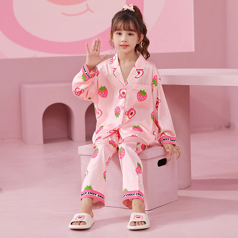 Disney girls' pajamas thin long sleeved medium and large children's home clothes cartoon duck suit sleep party cute classic pink
Disney girls' pajamas thin long sleeved medium and large children's home clothes cartoon duck suit sleep party cute classic pink