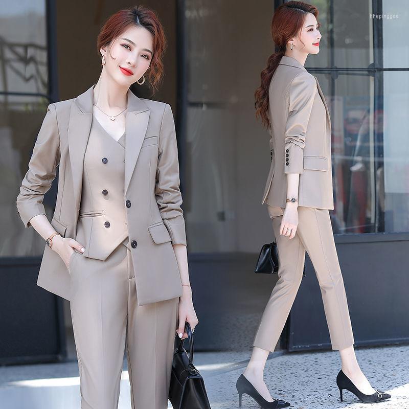 Women' Two Piece Pants Professional Women' Suit Fashion Tracksuit Formal Dress Long Sleeve Vest Work Three Set, Khaki
Women' Two Piece Pants Professional Women' Suit Fashion Tracksuit Formal Dress Long Sleeve Vest Work Three Set, Khaki