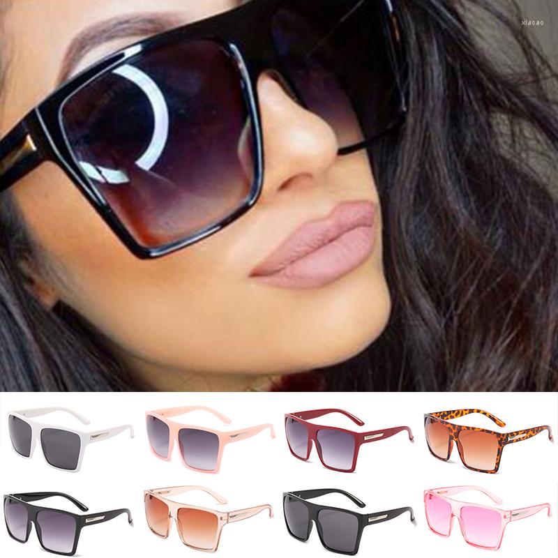Sunglasses Ladies Fashion Sun Glasses UV400 Big Frame Outdoor Vintage Square Shades Oversized Net Red Catwalk
Sunglasses Ladies Fashion Sun Glasses UV400 Big Frame Outdoor Vintage Square Shades Oversized Net Red Catwalk