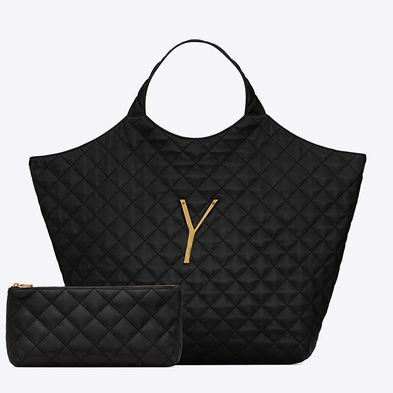 Denim Quilted Tote Bag Women Shoulder Handbag Genuine Leather Shopping s Side Chain High Quality Purse Large Capacity Totes Hardware, No box
Denim Quilted Tote Bag Women Shoulder Handbag Genuine Leather Shopping s Side Chain High Quality Purse Large Capacity Totes Hardware, No box