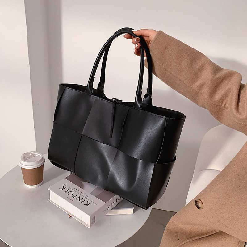 bottegas venetta bags Bottegas Bag Venetas Arco Tote Large bag female 2023 winter new Korean single shoulder large capacity woven portable women's 6KIF, Black
bottegas venetta bags Bottegas Bag Venetas Arco Tote Large bag female 2023 winter new Korean single shoulder large capacity woven portable women's 6KIF, Black
