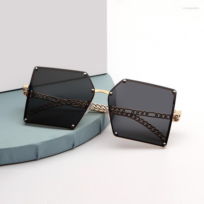 Sunglasses Square Fashion Woman Retro Big Frame Sun Glasses Female Brand Designer Gradient Metal Chain Temples Oculos De SolSunglasses
Sunglasses Square Fashion Woman Retro Big Frame Sun Glasses Female Brand Designer Gradient Metal Chain Temples Oculos De SolSunglasses