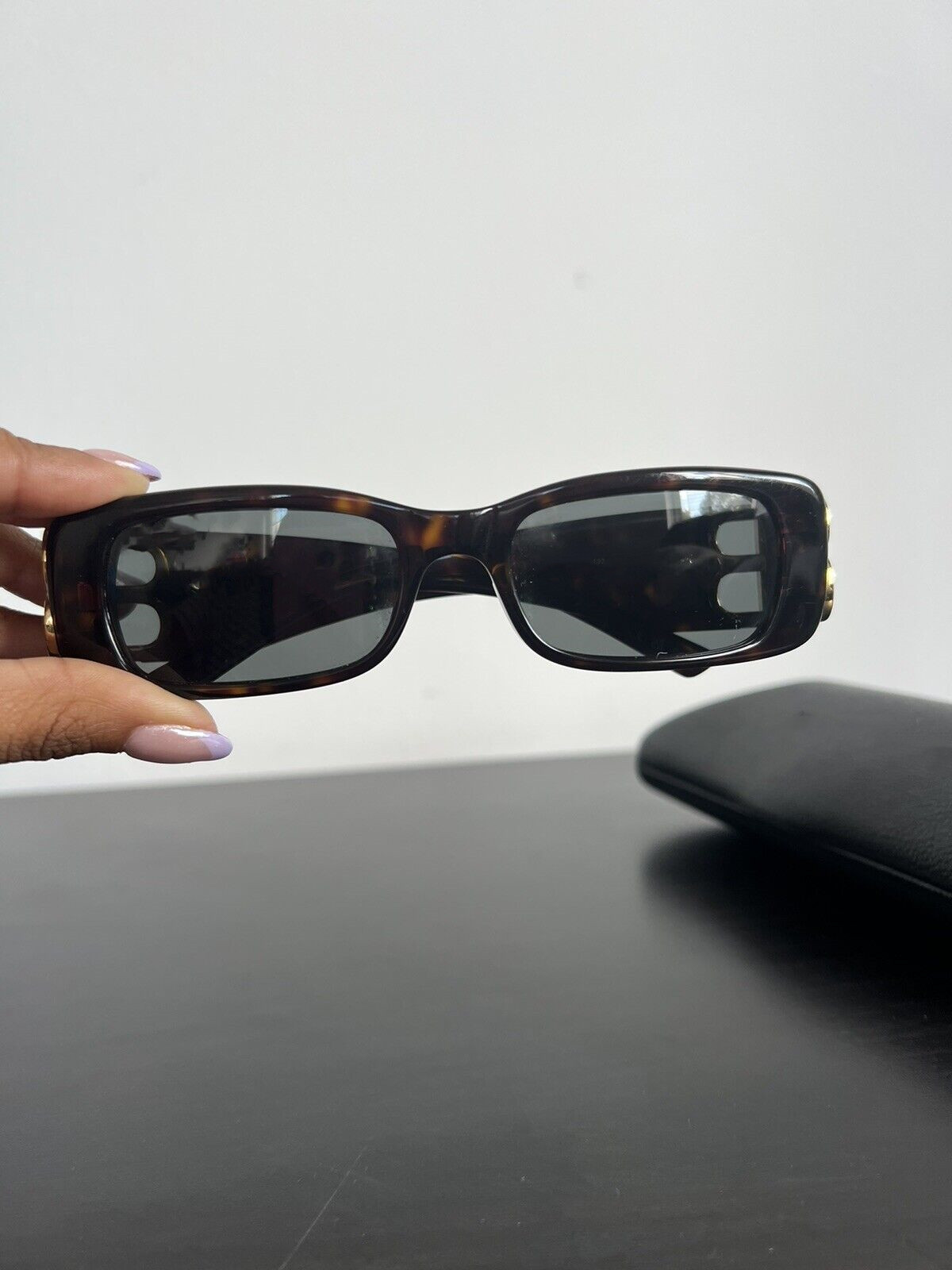 Luxury womens Sunglasses Fashion Small Rectangle Bb Logo Women Men 2022 Brand Design Ladies Skinny Outdoor Shopping Shade Retro 0096
Luxury womens Sunglasses Fashion Small Rectangle Bb Logo Women Men 2022 Brand Design Ladies Skinny Outdoor Shopping Shade Retro 0096
