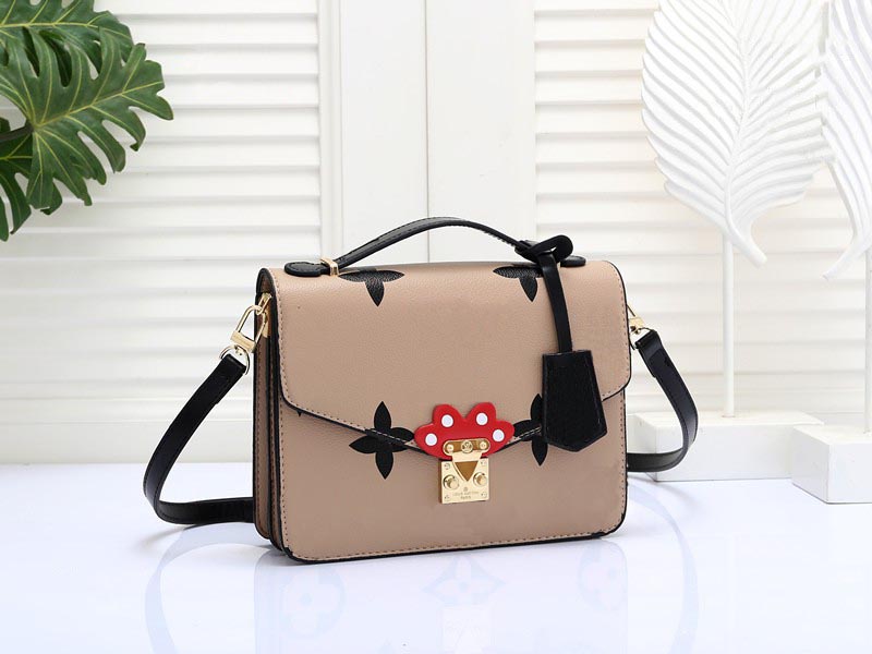 Luxurys Designers bag Monograms printing pochette Women Handbag Messenger Bags PU Leather CRAFTY Metiss Elegant Womens Shoulder Crossbody Bag, Bag hangings
Luxurys Designers bag Monograms printing pochette Women Handbag Messenger Bags PU Leather CRAFTY Metiss Elegant Womens Shoulder Crossbody Bag, Bag hangings
